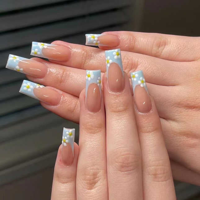 Press On Nail - Set of 24 Nails