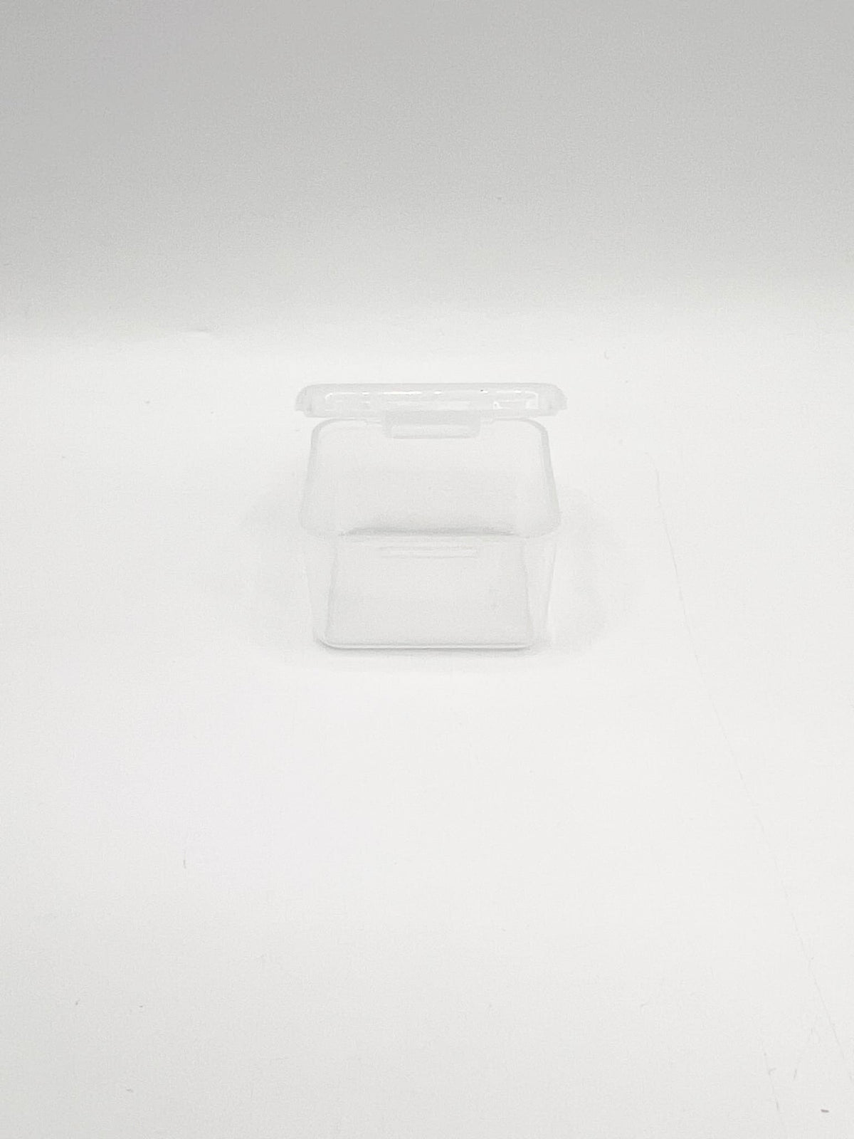 Queens - Stone Box 15 Grid