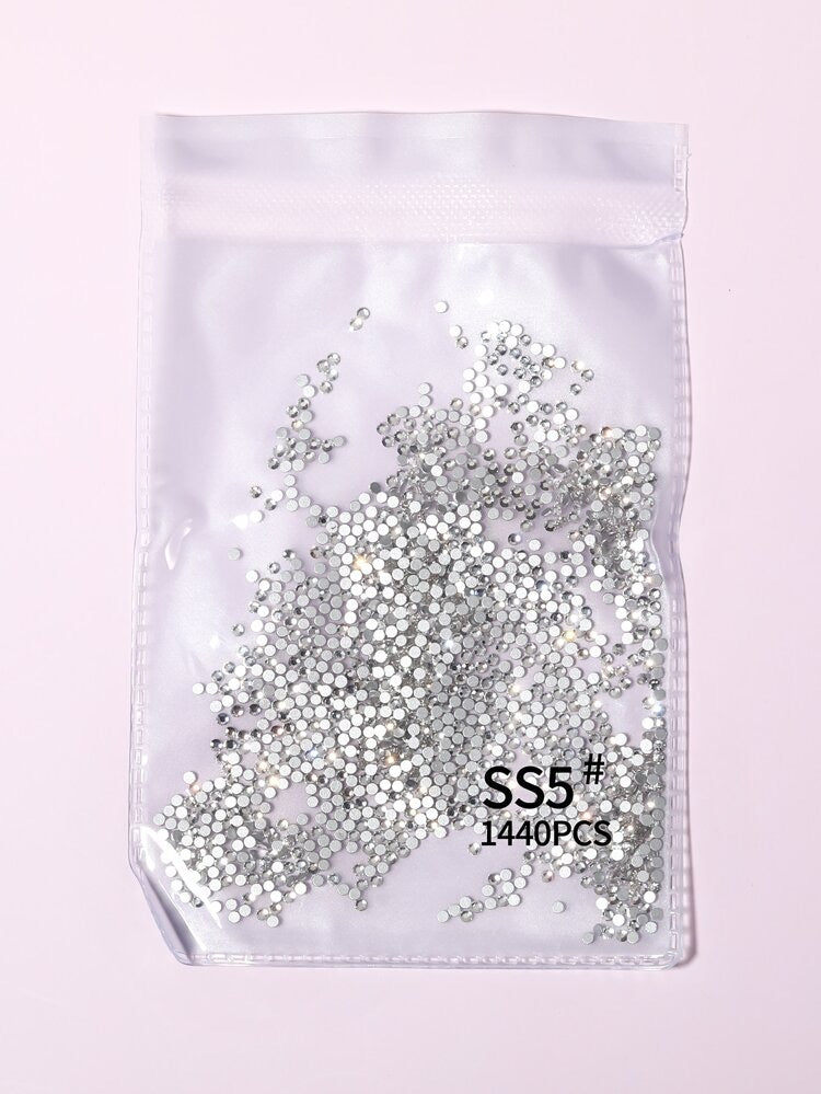 Silver Rhinestone 1440 Pcs (SS5)