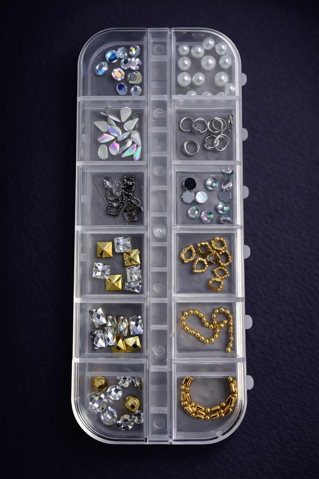 Queen -Rhinestones - Gems - Beads- #60
