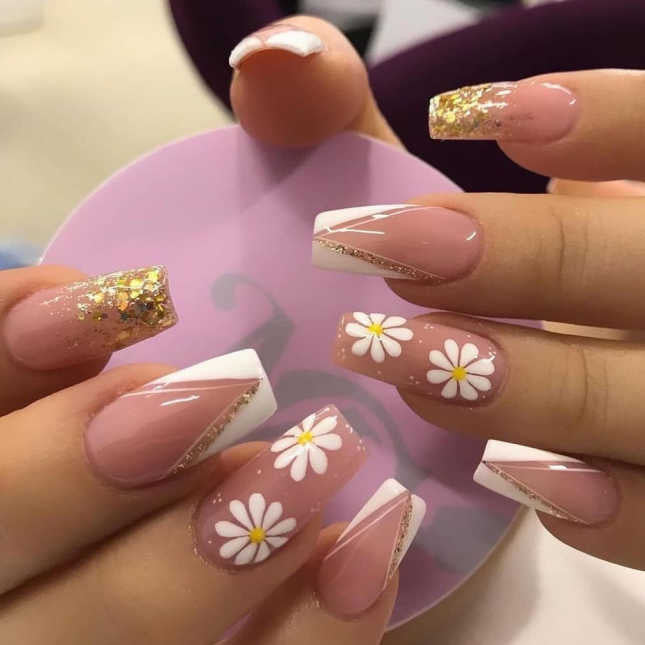 Press On Nail - Set of 24 Nails