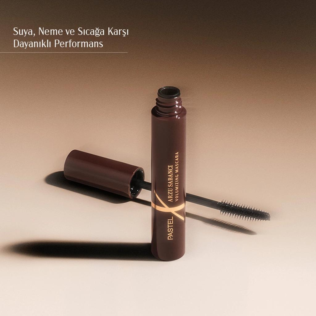 Pastel x Arzu Sabancı Volumizing Mascara