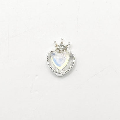 Queen - Nail Charms 10pc - #375 Silver Pearl Iridescent Small Hearts with Crown