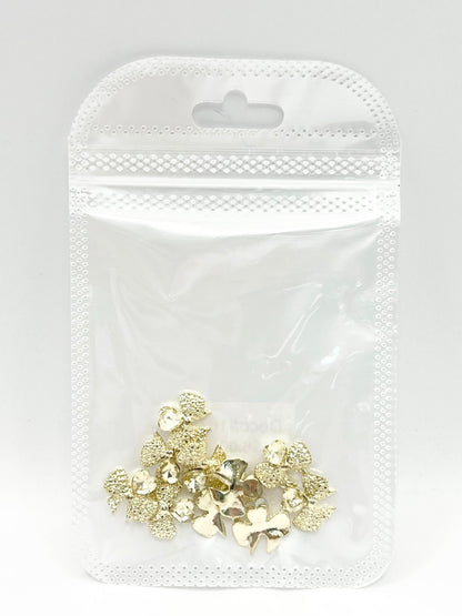 Queen - Nail Charms 10pc - #167 Gold Bows with Yellow Heart Gem