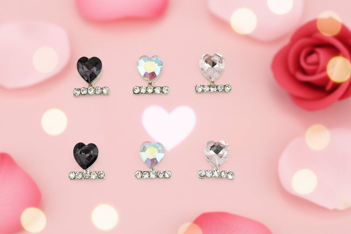 Queen - Nail Charms 10pc - #048 Assorted Hearts with Crystals