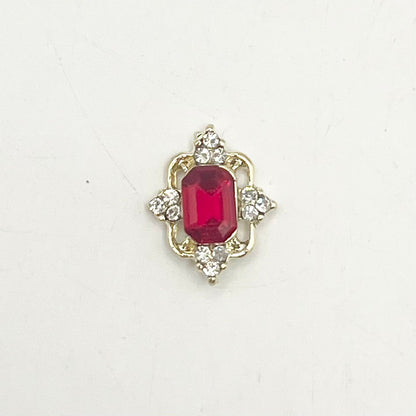 Queen - Nail Charms 10pc - #178 Gold Square Rubies with Arrow Crystals