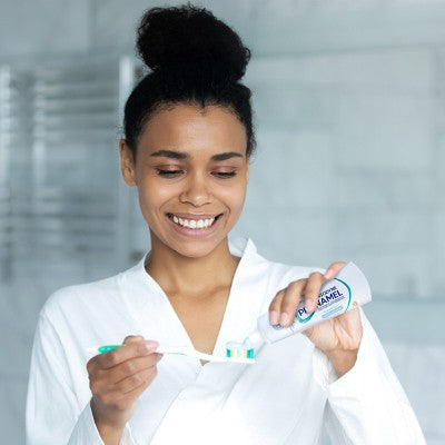 Sensodyne ProNamel Gentle Whitening Toothpaste for Sensitive Teeth 4oz - Imperfect Box