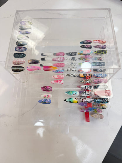 Fierce Beauty - Nail Art Display (5 Divider)
