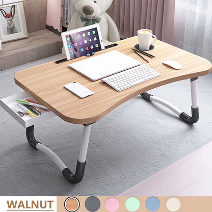 PHANCIR Escritorio Plegable Para Regazo, Mesa Portátil De Madera Para Laptop De 23.6 Pulgadas, Organizador De Oficina Para Espacio De Trabajo, Bandeja Para Cama Y Sofá Con Ranuras/Portavasos/Cajón, Antideslizante Para Leer Escribir Comer Ver, Nogal
