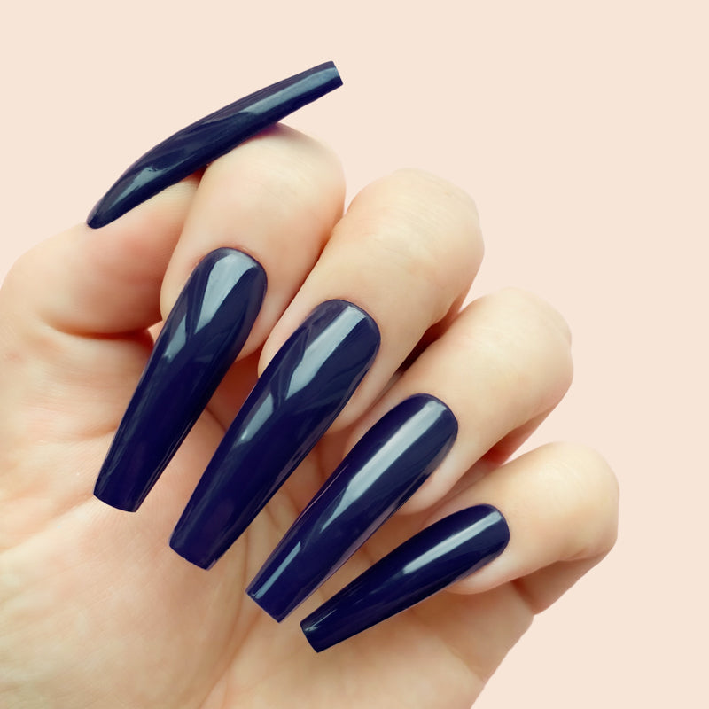 Kiara Sky - 0640 Wine Down (Polish)
