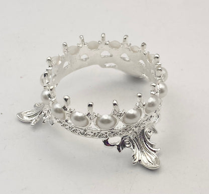Fierce Beauty - Crown Brush Stand