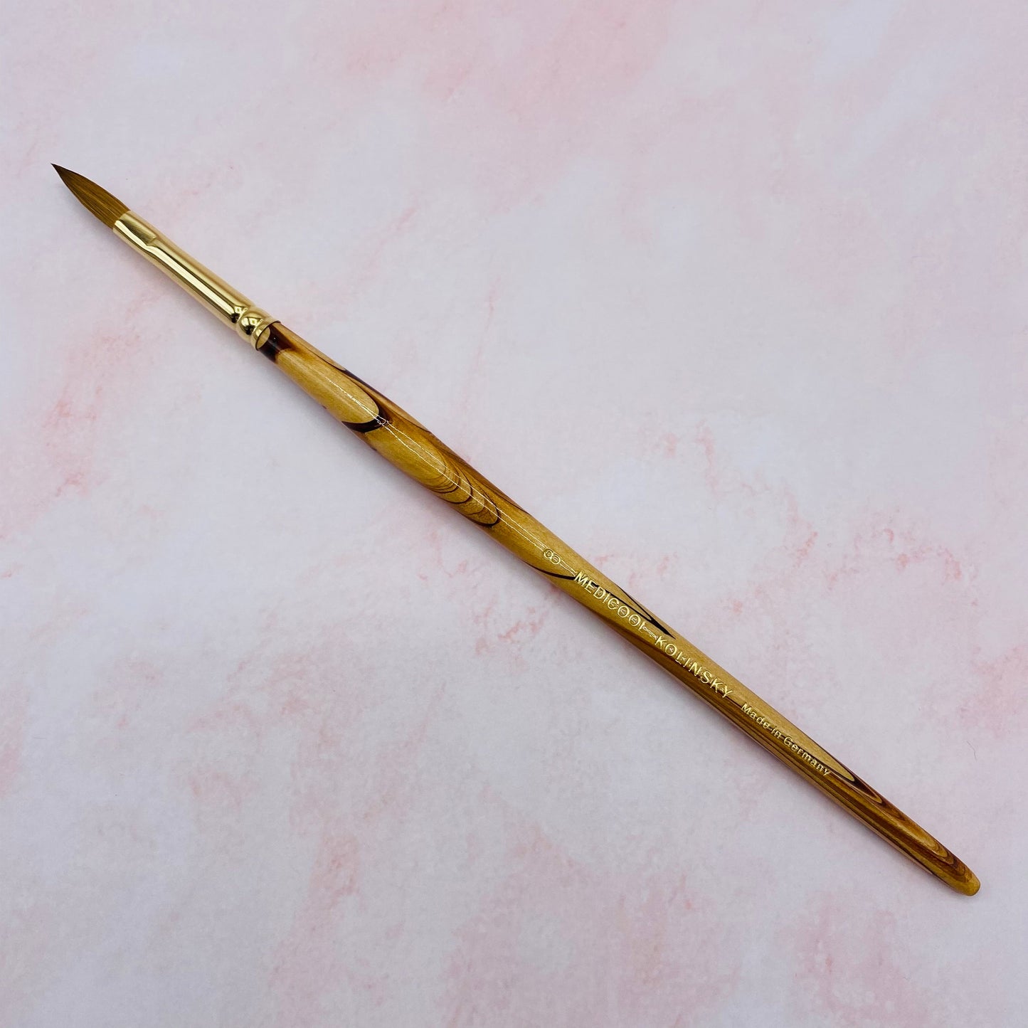 Oval Crimped Sable Brush #8 - 100% Kolinsky