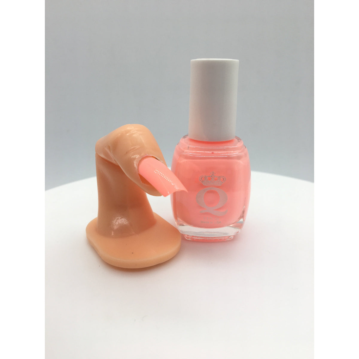 QUEEN  POLISH - 108 PARADISE PUNCH