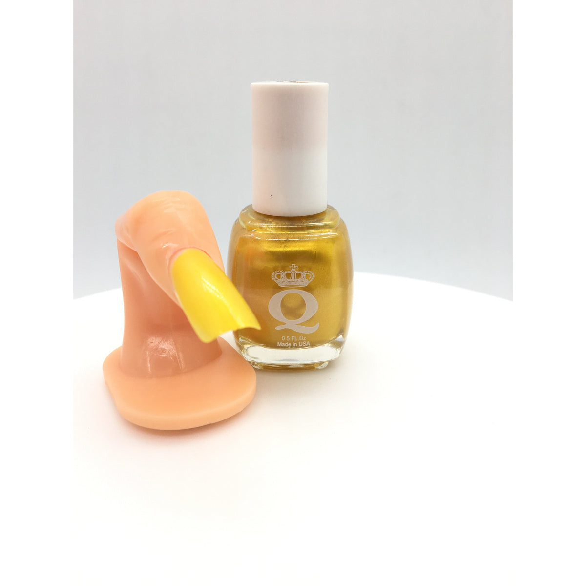 QUEEN  POLISH - 052 GOLDILOCKS