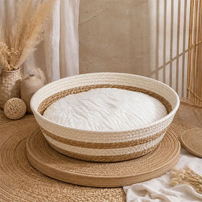 Lepus Wicker Pet Bed for Small Dogs and Cats 30cm