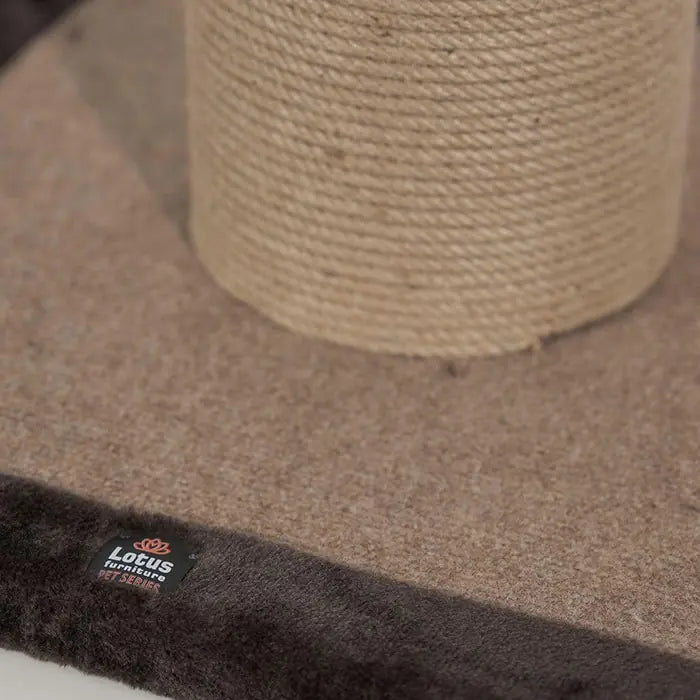 Lotus Pet Design Brown Single Cat Scratching Post 96cm